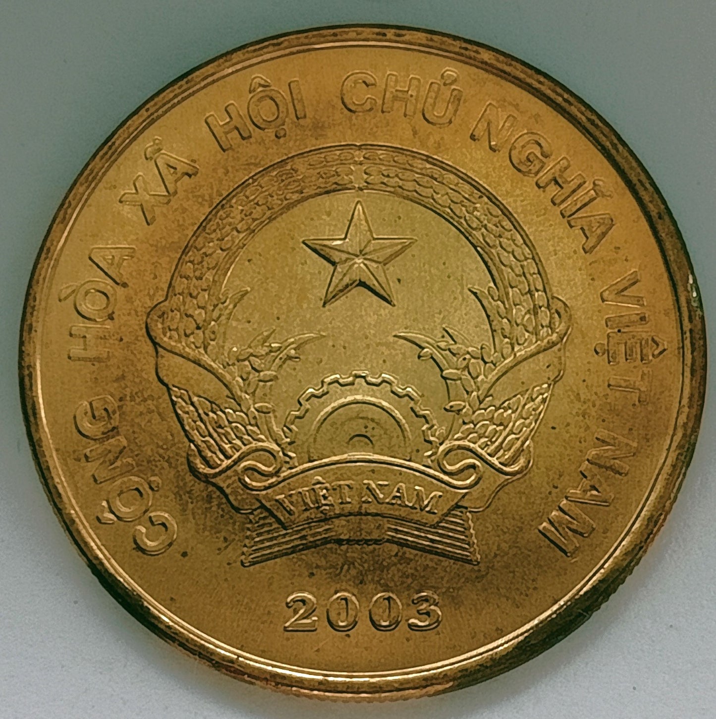 Wietnam 2 000 Đồng 2003