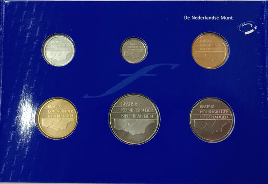 2000 Różne Guldeny -Zestaw