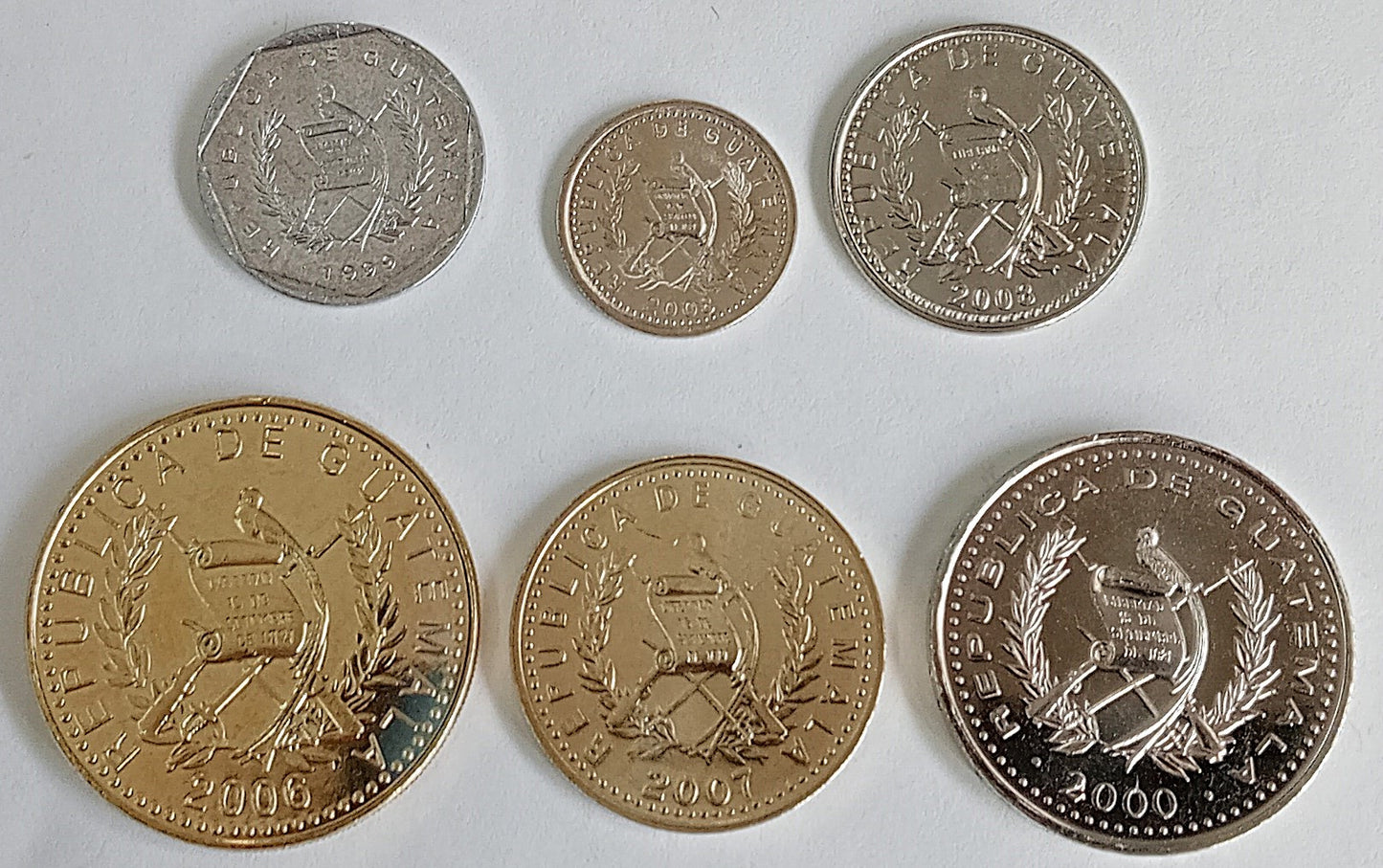 Gwatemala - zestaw monet centavo i quetzal